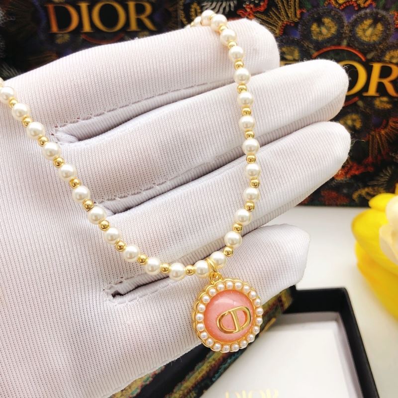 chr1st1an D10r necklaces